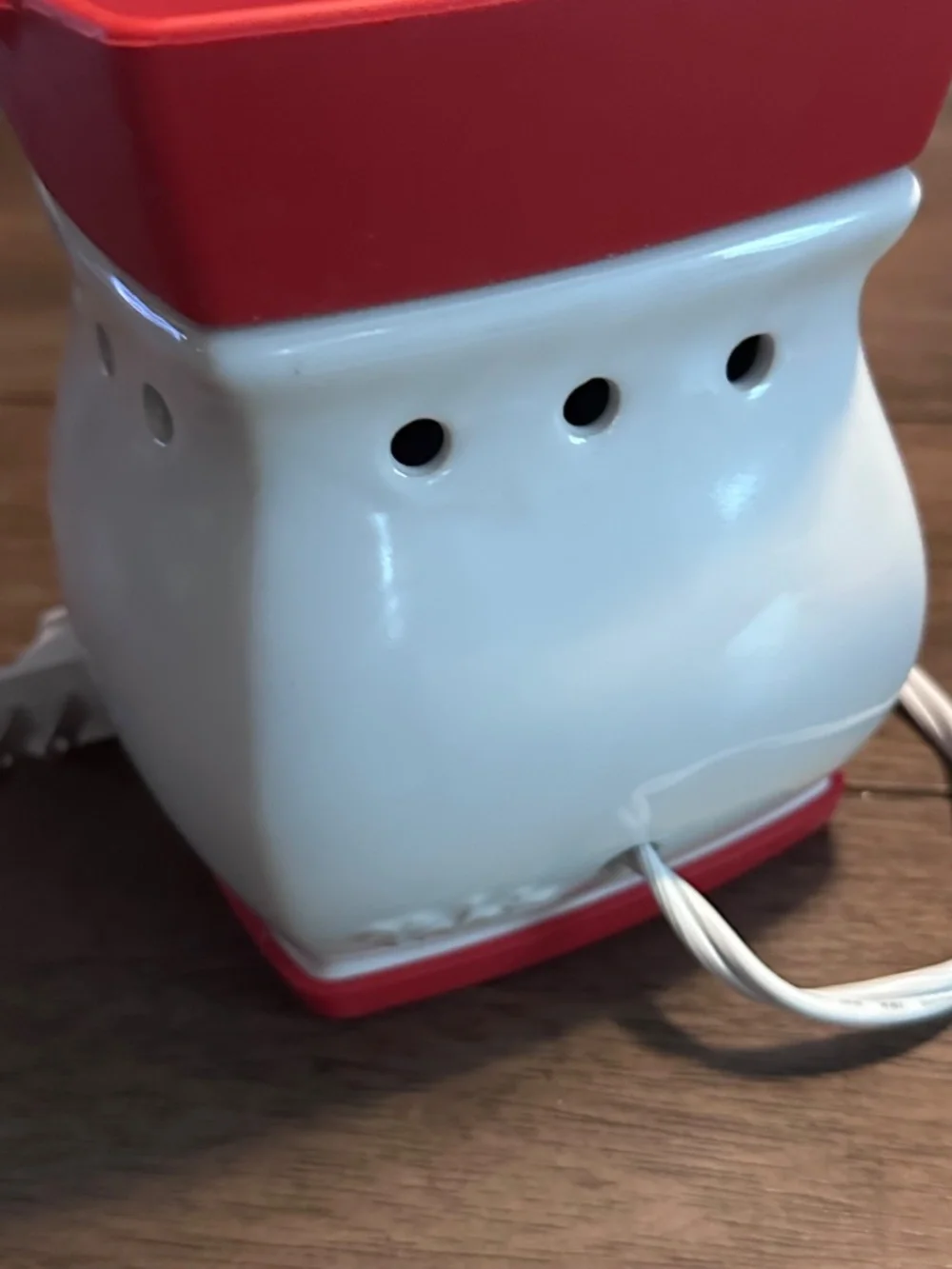 Velata Red and White Curve Fondue Warmer - Chocolate, Cheese, Scented Wax Melts